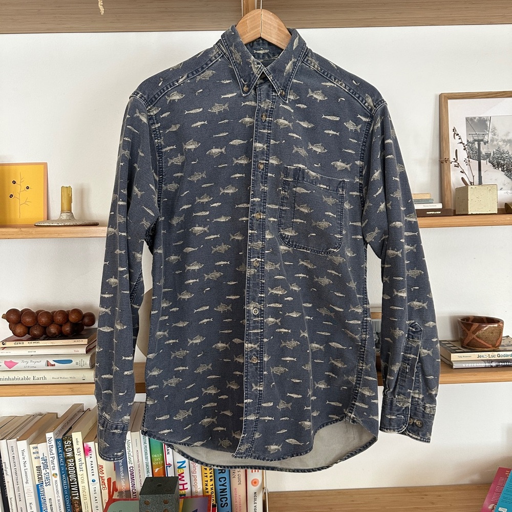 Vintage Woolrich Fish Pattern Button Down Shirt - size medium